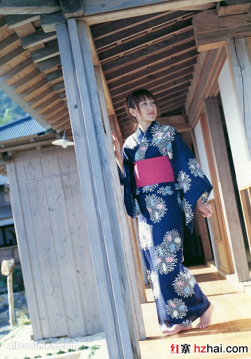 Ayaka-Kimura-04.jpg