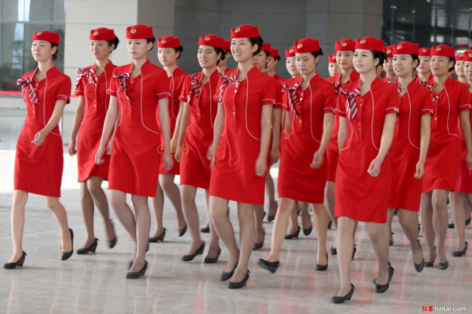 铁路女乘务员_03.jpg