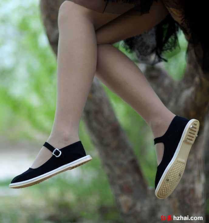 4-1109300JH6a.jpg