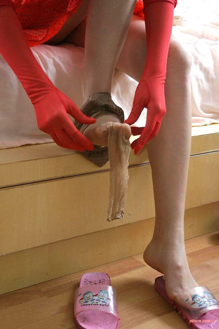 居家超 薄长筒肉丝穿给你看2.jpg