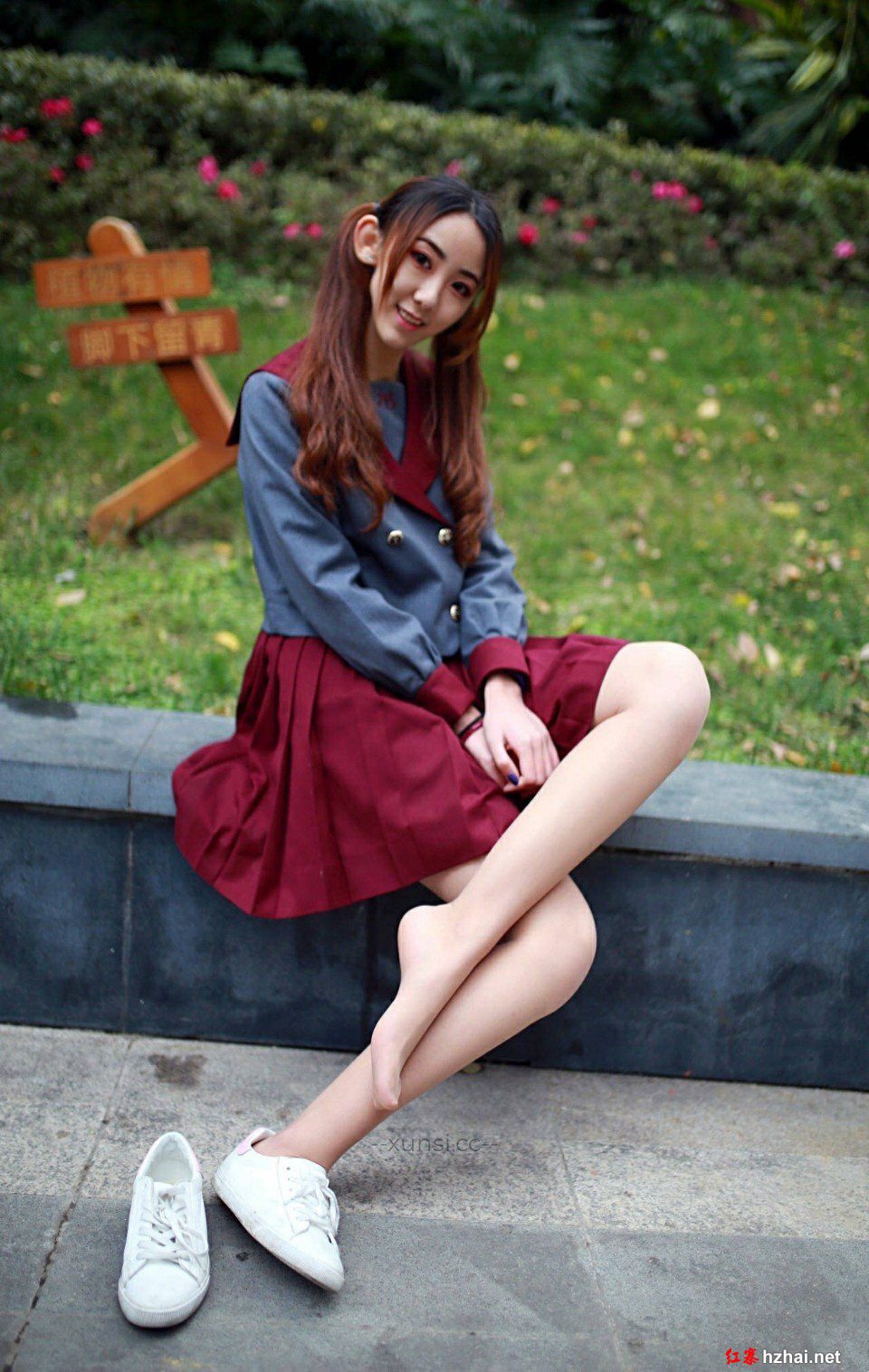 083622mxzf4ti32qthps4t.jpg